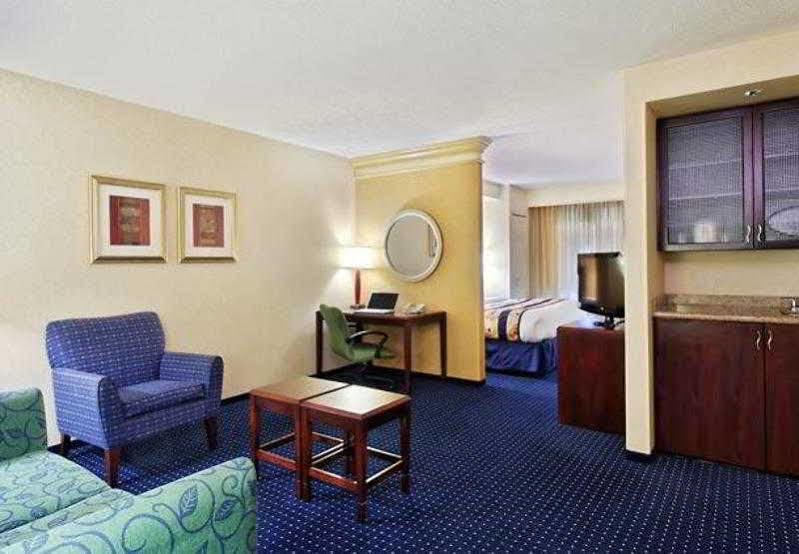 Springhill Suites Detroit Southfield Eksteriør billede